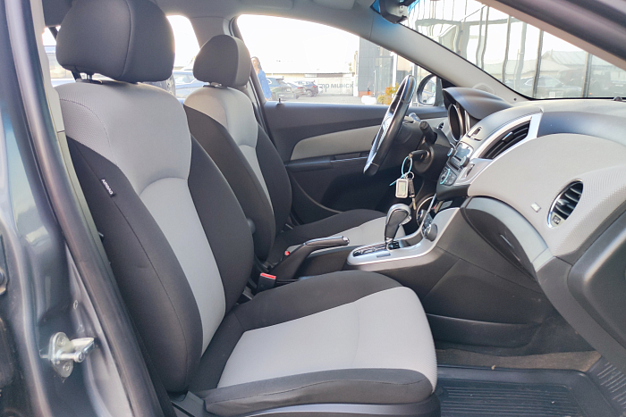 Chevrolet Cruze, Бензин, 1.8, Автомат, Передний привод, Универсал - 12