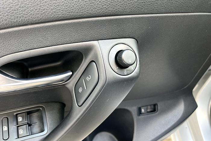 Volkswagen Polo Sedan, Бензин, 1.6, Автомат, Передний привод, Седан - 20