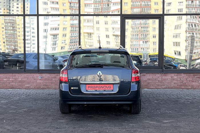 Renault Laguna, Дизель, 1.5, Механическая, Передний привод, Универсал - 4