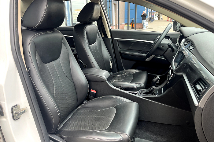 Geely Emgrand 7, Бензин, 1.8, Вариатор, Передний привод, Седан - 9