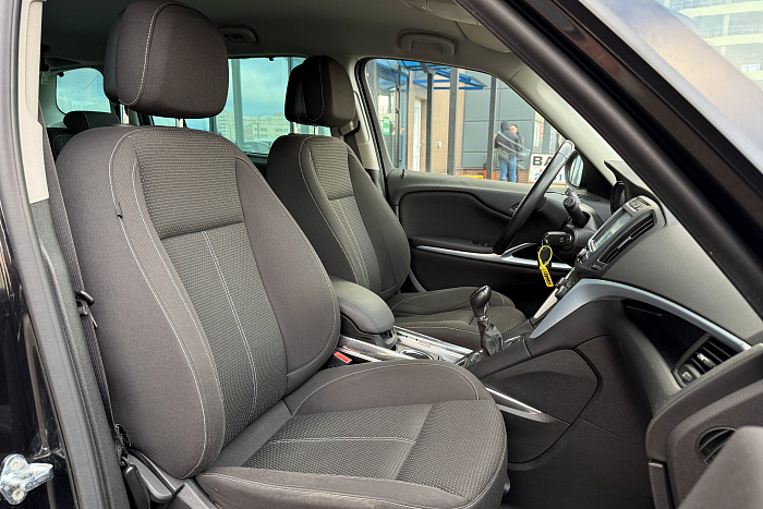 Opel Zafira C, Дизель, 1.6, Передний привод, Минивэн - 10