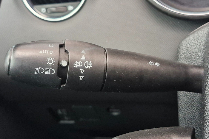 Peugeot 308, Бензин, 1.6, Автомат, Передний привод, Хэтчбек - 17