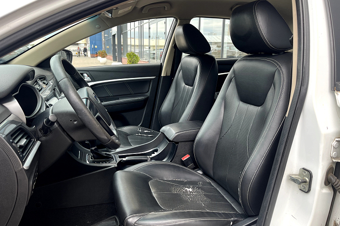 Geely Emgrand 7, Бензин, 1.8, Вариатор, Передний привод, Седан - 8