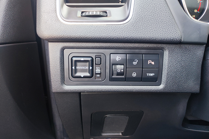 Geely Emgrand X7, Бензин, 2.0, Автомат, Передний привод, Внедорожник - 24