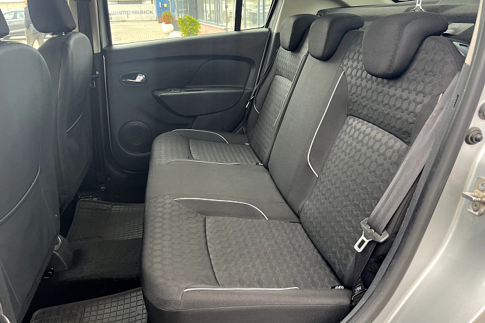 Renault Logan, Бензин, 1.6, Механическая, Передний привод, Седан - 11