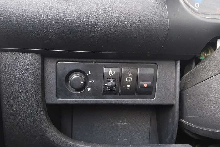 Geely LC Cross, Бензин, 1.3, Механическая, Передний привод, Хэтчбек - 17