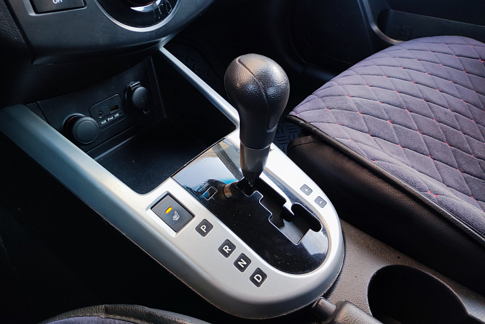 Kia Cerato, Бензин, 1.6, Автомат, Передний привод, Седан - 18