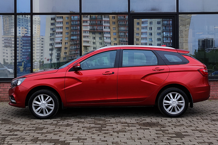 Lada Vesta, Бензин, 1.6, Механическая, Передний привод, Универсал - 7
