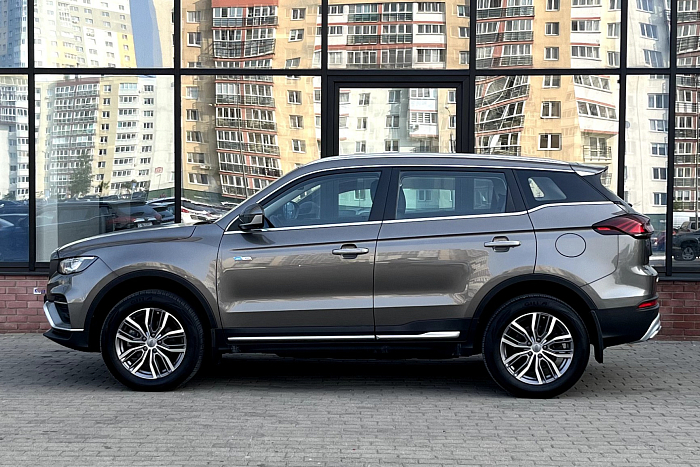 Geely Atlas Pro, Бензин, 1.5, Робот, Полный привод, Кроссовер - 5