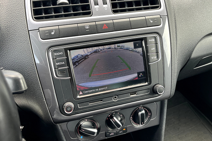 Volkswagen Polo Sedan, Бензин, 1.6, Автомат, Передний привод, Седан - 14