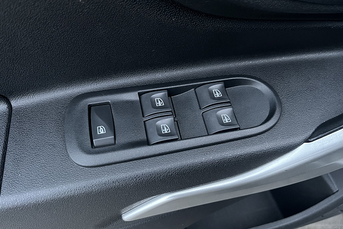 Lada Xray, Бензин, 1.6, Механическая, Передний привод, Внедорожник - 19