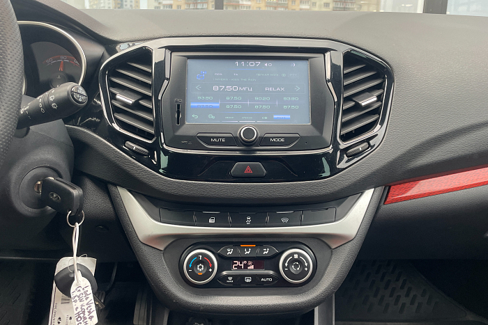 Lada Vesta, Бензин, 1.8, Робот, Передний привод, Универсал - 19