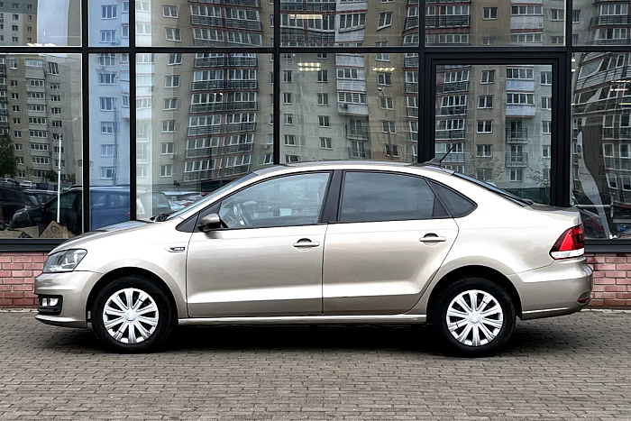 Volkswagen Polo Sedan, Бензин, 1.6, Автомат, Передний привод, Седан - 5