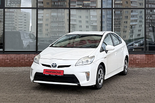Toyota Prius, Бензин, 1.8, Вариатор, Передний привод, Хэтчбек