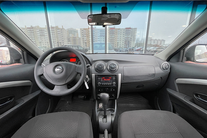 Nissan Almera, Бензин, 1.6, Автомат, Передний привод, Седан - 8