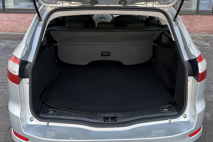 Ford Mondeo, Дизель, 2.0, Механическая, Передний привод, Универсал - 23