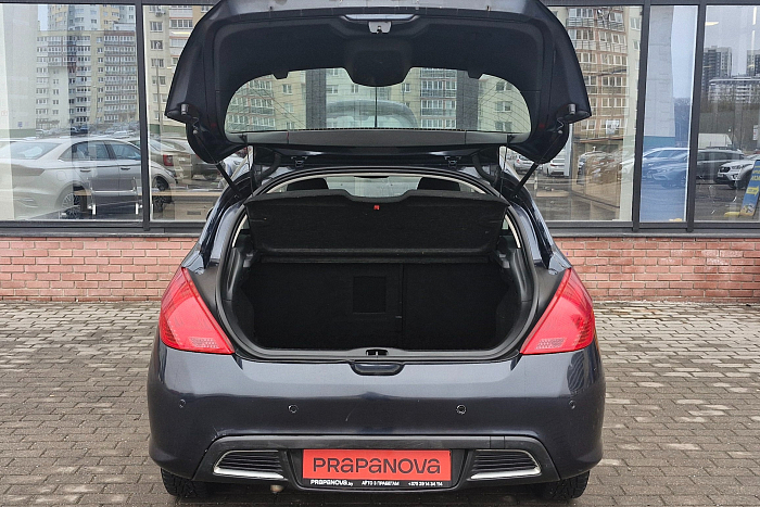Peugeot 308, Бензин, 1.6, Автомат, Передний привод, Хэтчбек - 24