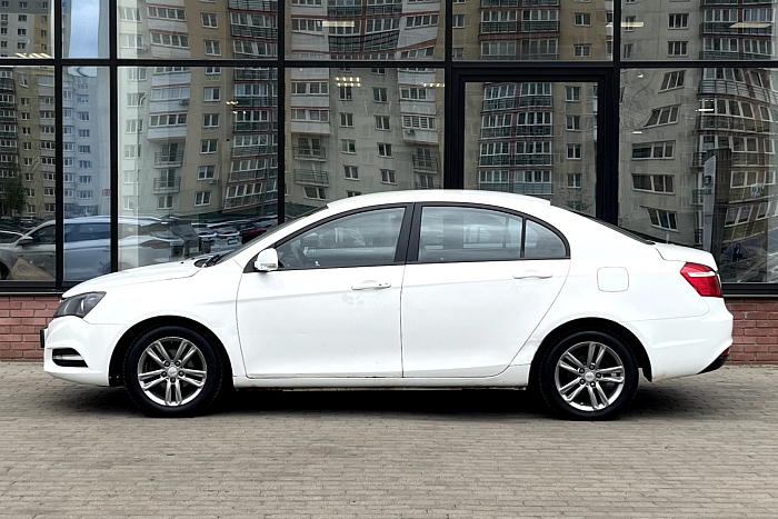 Geely Emgrand 7, Бензин, 1.8, Вариатор, Передний привод - 5