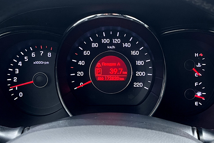 Kia Rio, Бензин, 1.6, Автомат, Передний привод, Седан - 12