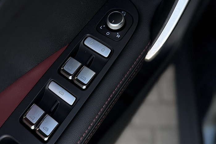 Belgee X50, Бензин, 1.5, Робот, Передний привод, Внедорожник - 24