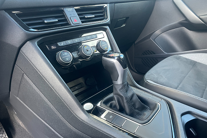 Volkswagen  Taos, Бензин, 1.4, Автомат, Передний привод, Внедорожник - 21