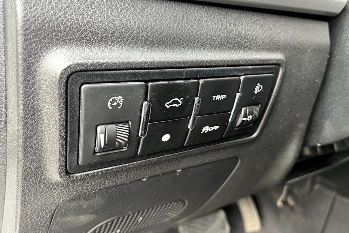 Geely Emgrand 7, Бензин, 1.8, Вариатор, Передний привод, Седан - 17