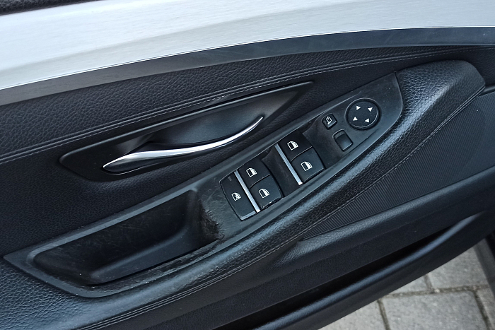 BMW 5, Бензин, 3.0, Автомат, Задний привод, Седан - 14