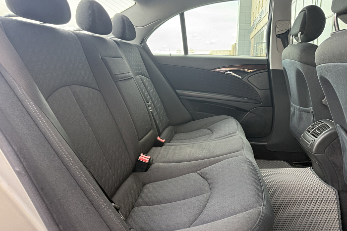 Mercedes-Benz W211, Бензин, 1.8, Автомат, Задний привод, Седан - 15