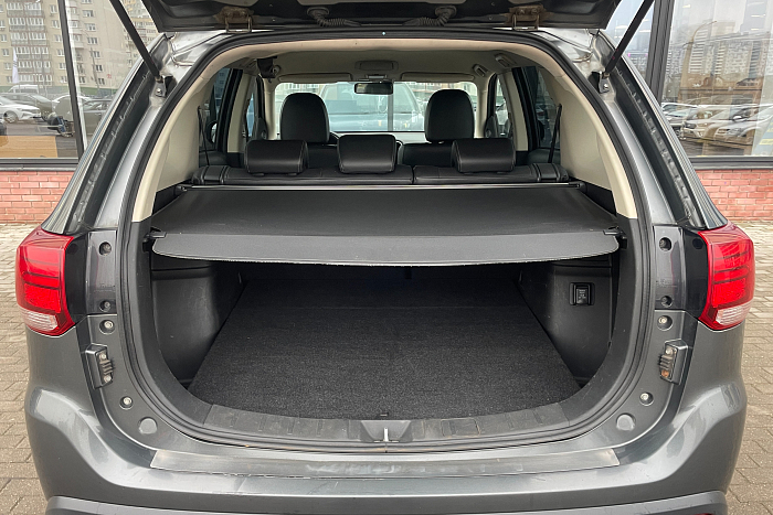 Mitsubishi Outlander, Бензин, 2.0, Вариатор, Полный привод, Внедорожник - 25