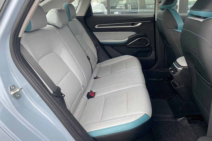 Geely Emgrand, Бензин, 1.5, Автомат, Передний привод, Седан - 12