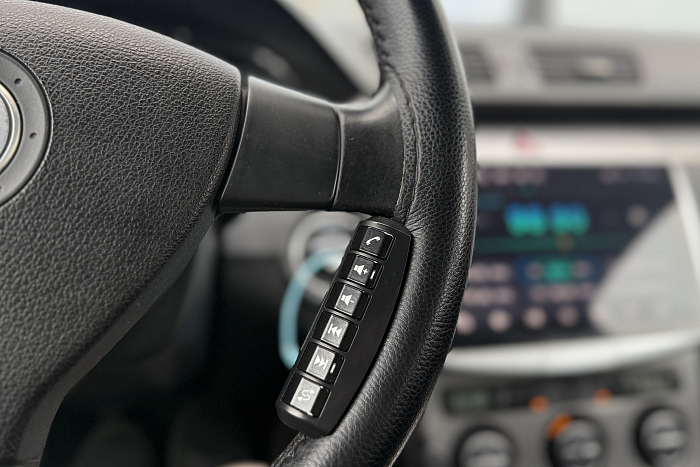 Volkswagen Passat, Бензин, 1.6, Механическая, Передний привод, Седан - 17