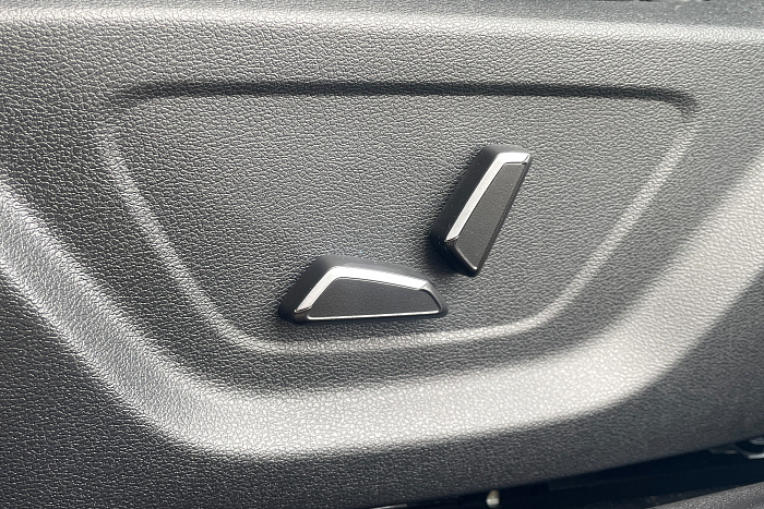 Geely Emgrand, Бензин, 1.5, Автомат, Передний привод, Седан - 25