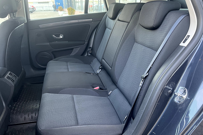 Renault Laguna, Дизель, 1.5, Механическая, Передний привод, Универсал - 11