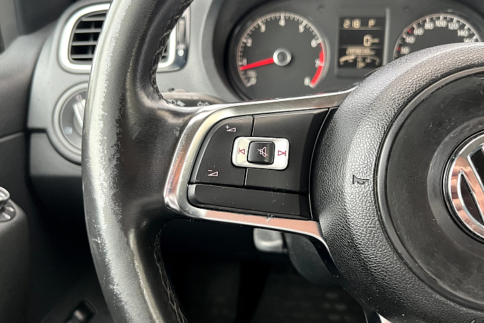 Volkswagen Polo Sedan, Бензин, 1.6, Автомат, Передний привод, Седан - 15