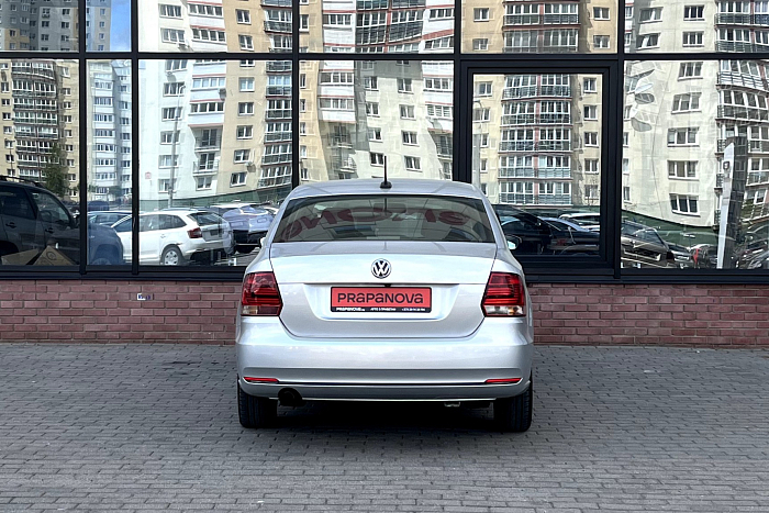 Volkswagen Polo Sedan, Бензин, 1.6, Автомат, Передний привод, Седан - 4