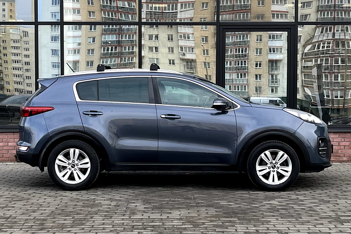 Kia Sportage, Бензин, 1.6, Механическая, Передний привод, Внедорожник - 2