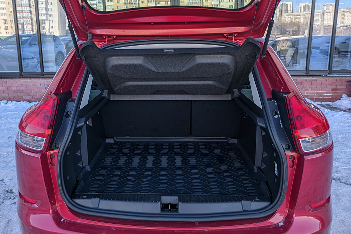 Lada Xray, Бензин, 1.6, Робот, Передний привод, Хэтчбек - 24