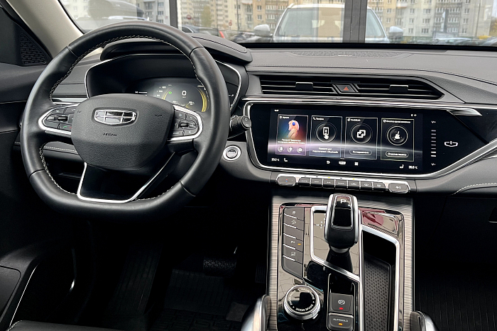 Geely Atlas Pro, Бензин, 1.5, Автомат, Передний привод, Внедорожник - 9