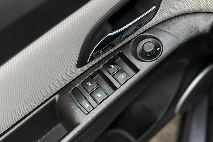 Chevrolet Cruze, Бензин, 1.8, Автомат, Передний привод, Универсал - 20