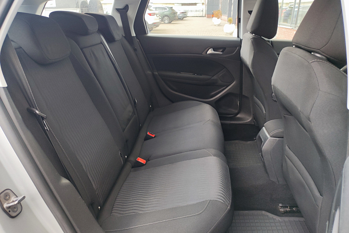 Peugeot 308, Дизель, 1.6, Автомат, Передний привод, Универсал - 13