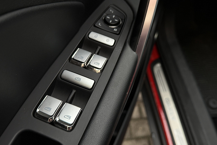 Geely Atlas Pro, Бензин, 1.5, Робот, Полный привод, Внедорожник - 21