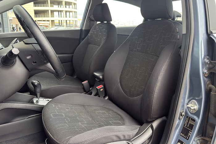 Kia Rio, Бензин, 1.6, Автомат, Передний привод, Седан - 8