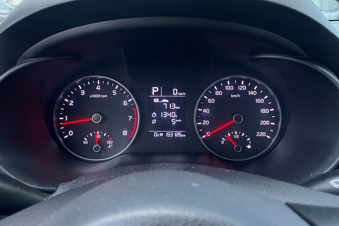 Kia  Rio X-line, Бензин, 1.6, Автомат, Передний привод, Хэтчбек - 14