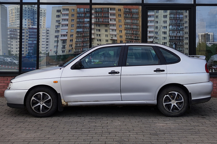 SEAT Cordoba, Газ-бензин, 1.6, Механическая, Передний привод, Седан - 7