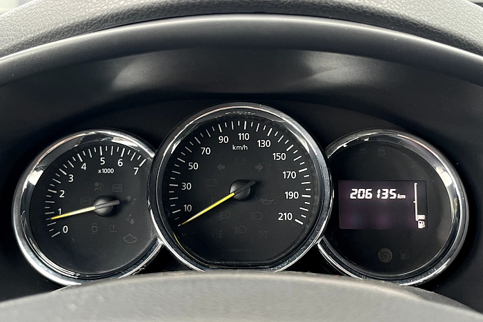 Renault Logan, Бензин, 1.6, Механическая, Передний привод, Седан - 12