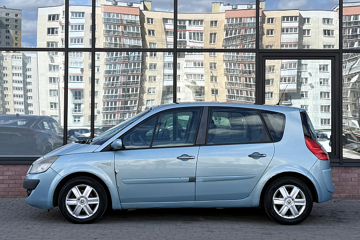 Renault  Scenic, Дизель, Механическая, Передний привод, Минивэн - 7