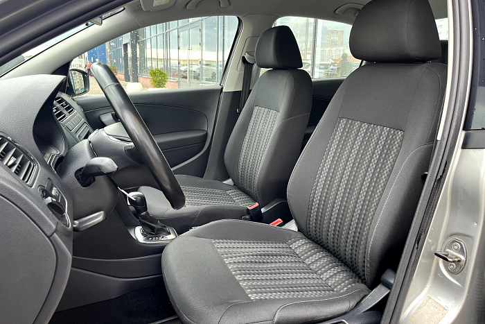 Volkswagen Polo Sedan, Бензин, 1.6, Автомат, Передний привод, Седан - 8