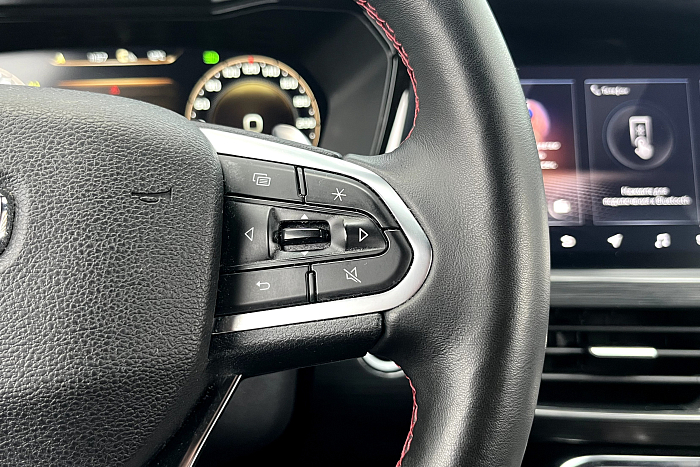 Geely Tugella, Бензин, 2.0, Автомат, Полный привод, Внедорожник - 21