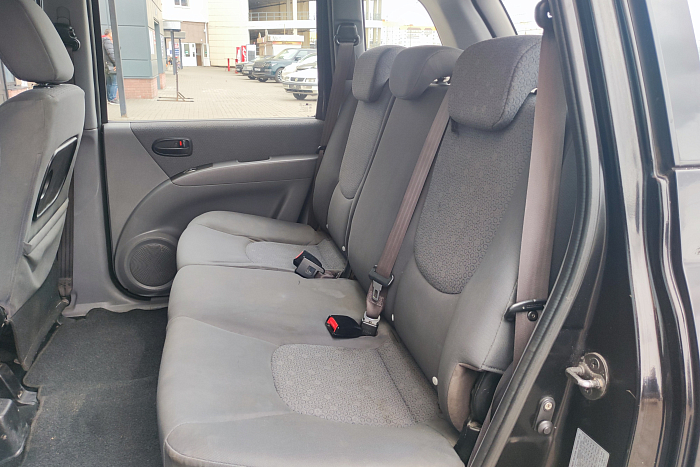 Hyundai Matrix, Бензин, 1.6, Механическая, Минивэн - 11