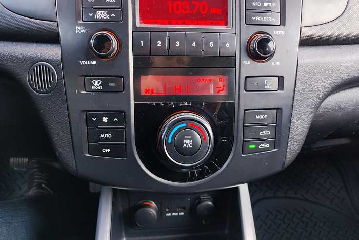 Kia Cerato, Бензин, 1.6, Автомат, Передний привод, Седан - 17